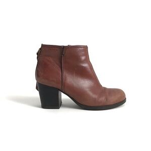 Vagabond Brown Leather Marion Ankle Booties Size 8